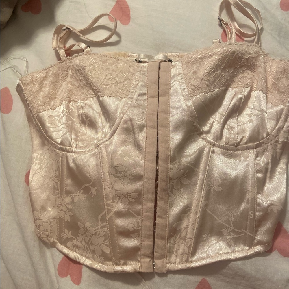 pink lace corset top!